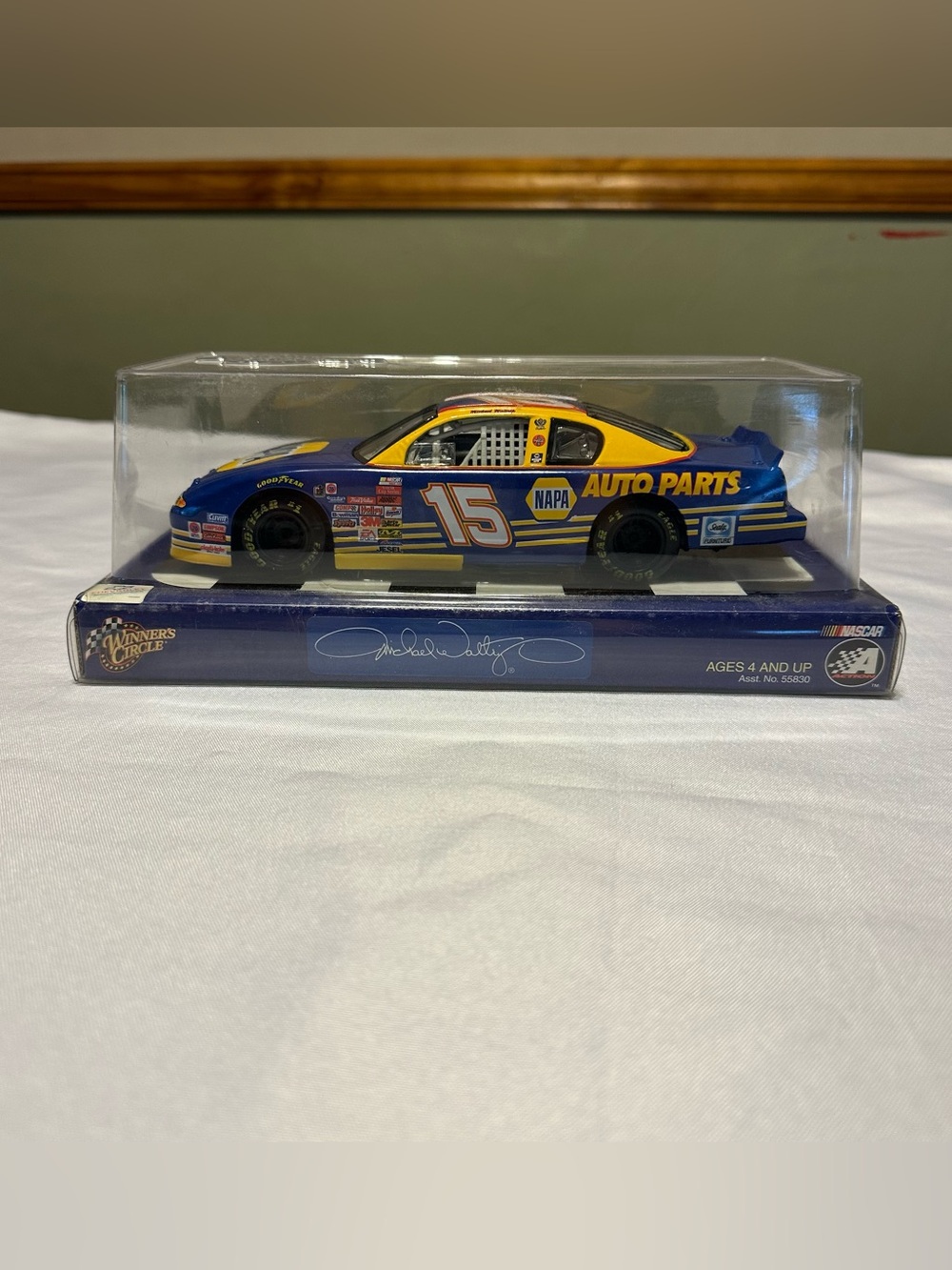 NAPA Auto Parts #15 Diecast NASCAR Car - Blue & Yellow. Michael Waltrip